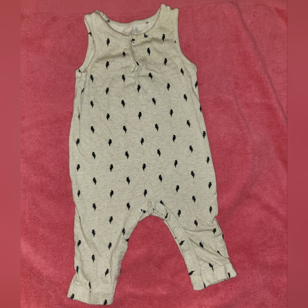Baby Place bundles romper